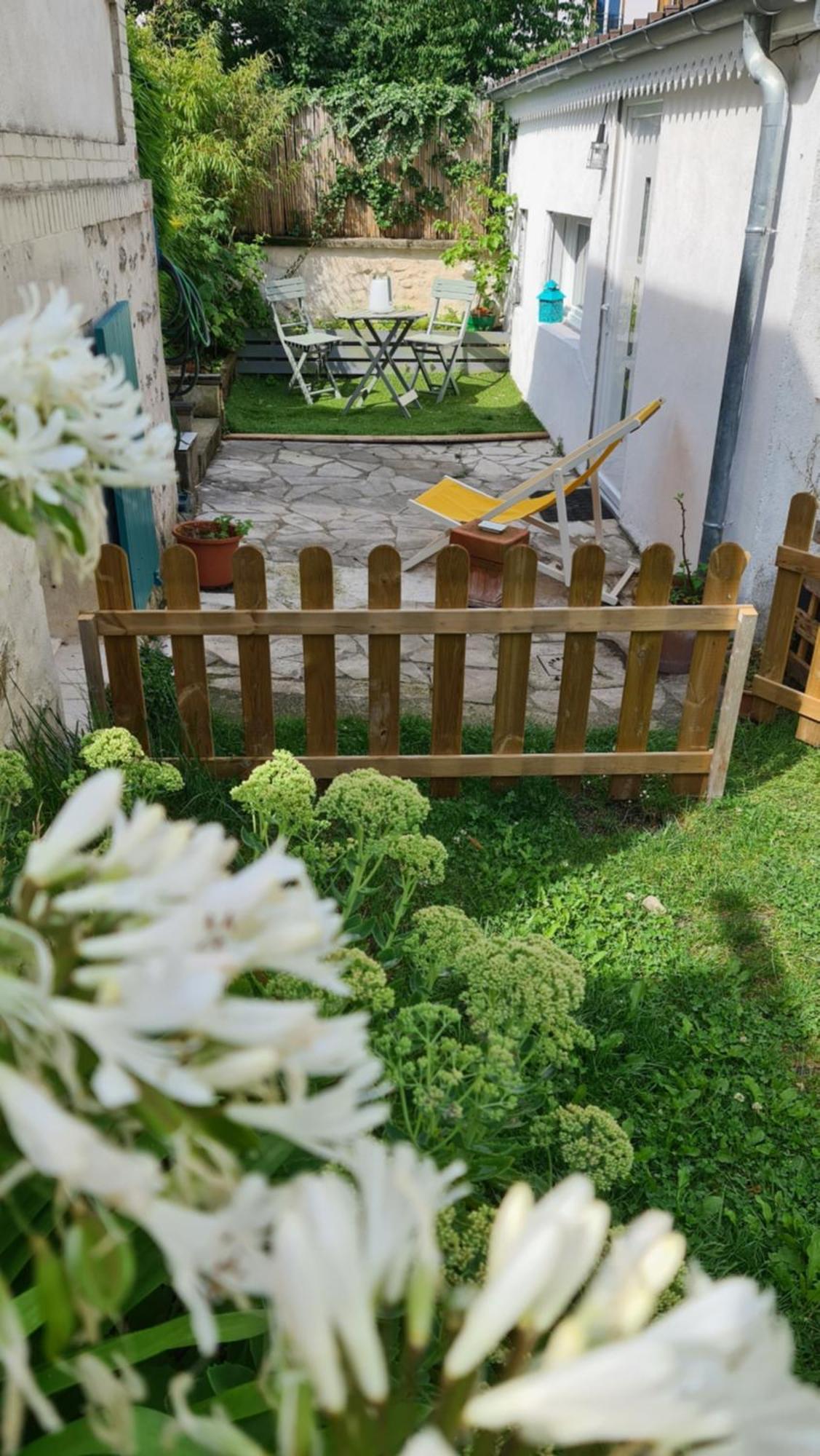 Le Studio Dans Le Jardin. Rosny-sous-Bois Exteriör bild